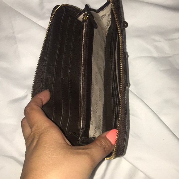 Michael Michael Kors Wallet  Michael kors wallet
